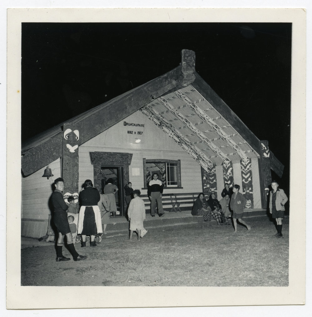 Unknown group of people outside Oruataupare meeting house 