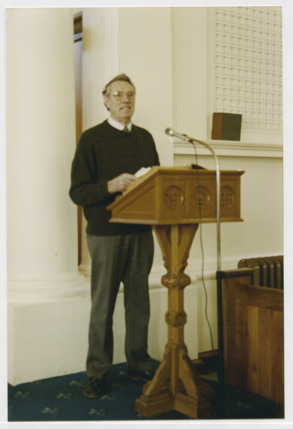 Mr L. Whyte preaching at Columba Church