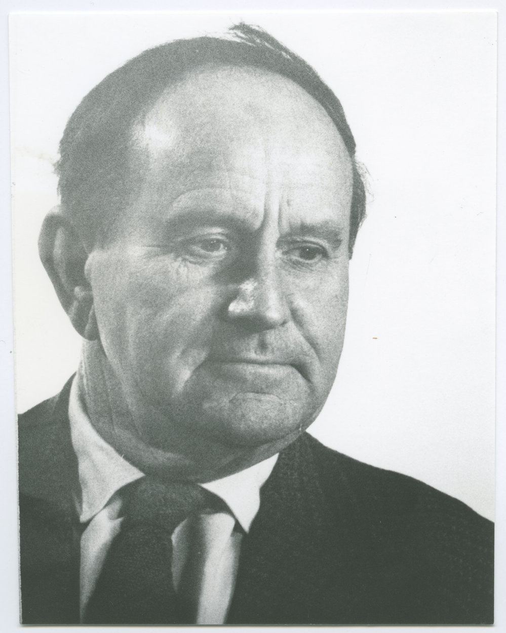 Mr C. R. Gordon