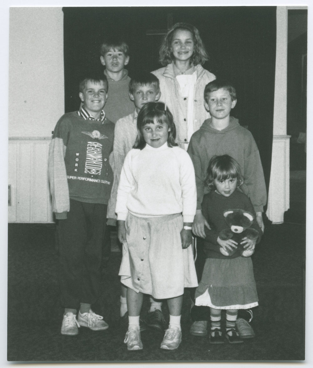 Arrowtown Sunday School children