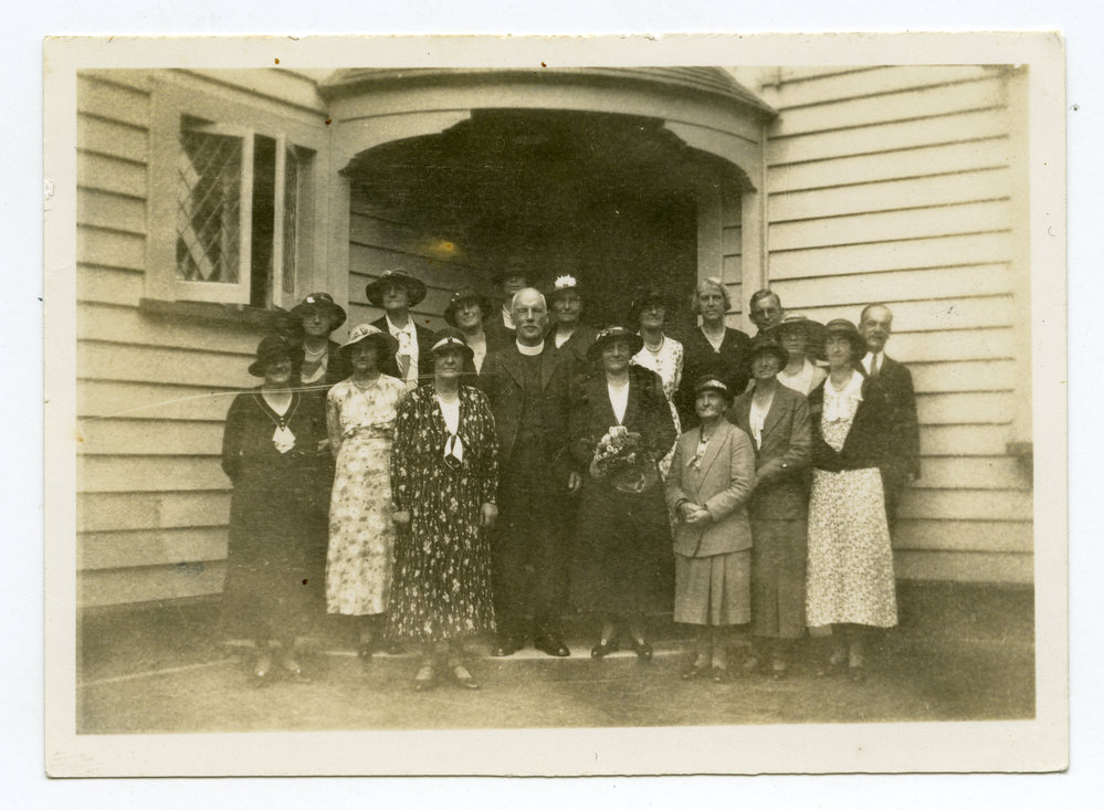 Rev. H. H.  Barton and Bulls P.W.M.U. members