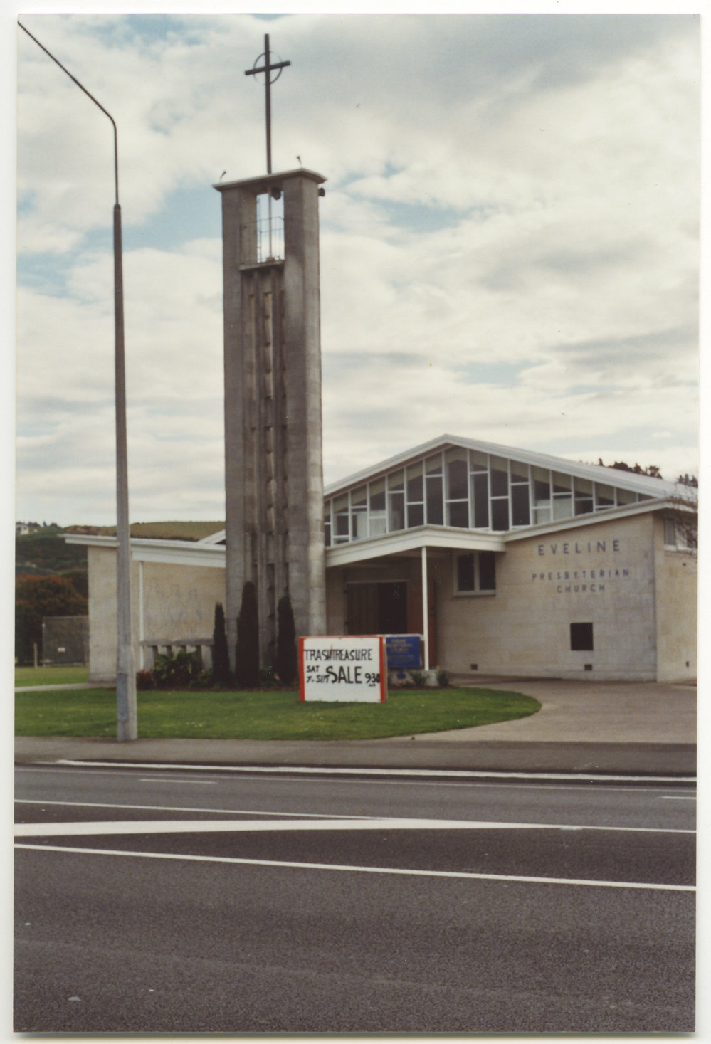 Eveline Church, Oamaru