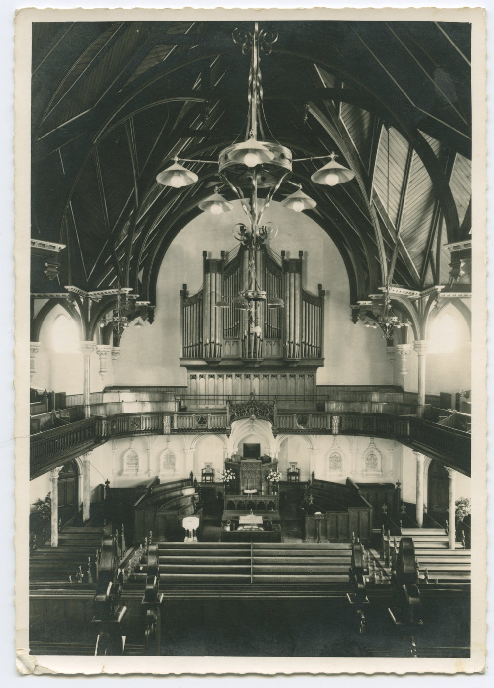 Interior of Knox Church, Dunedin