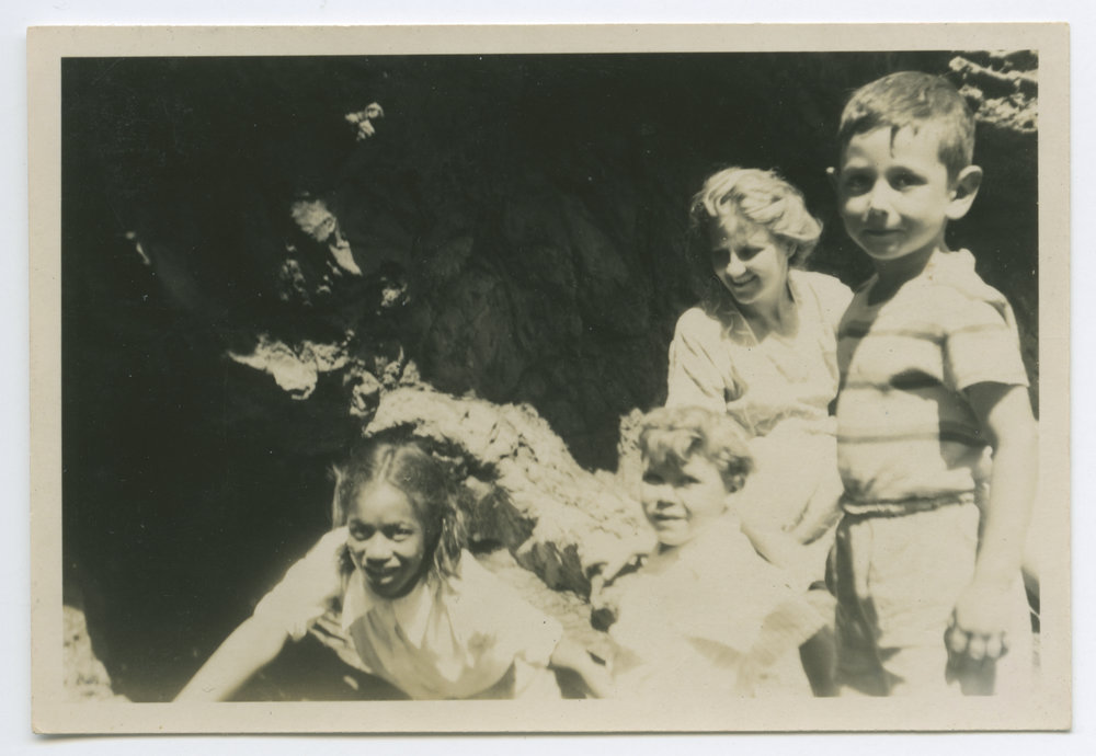 Group at Maori Synod meeting