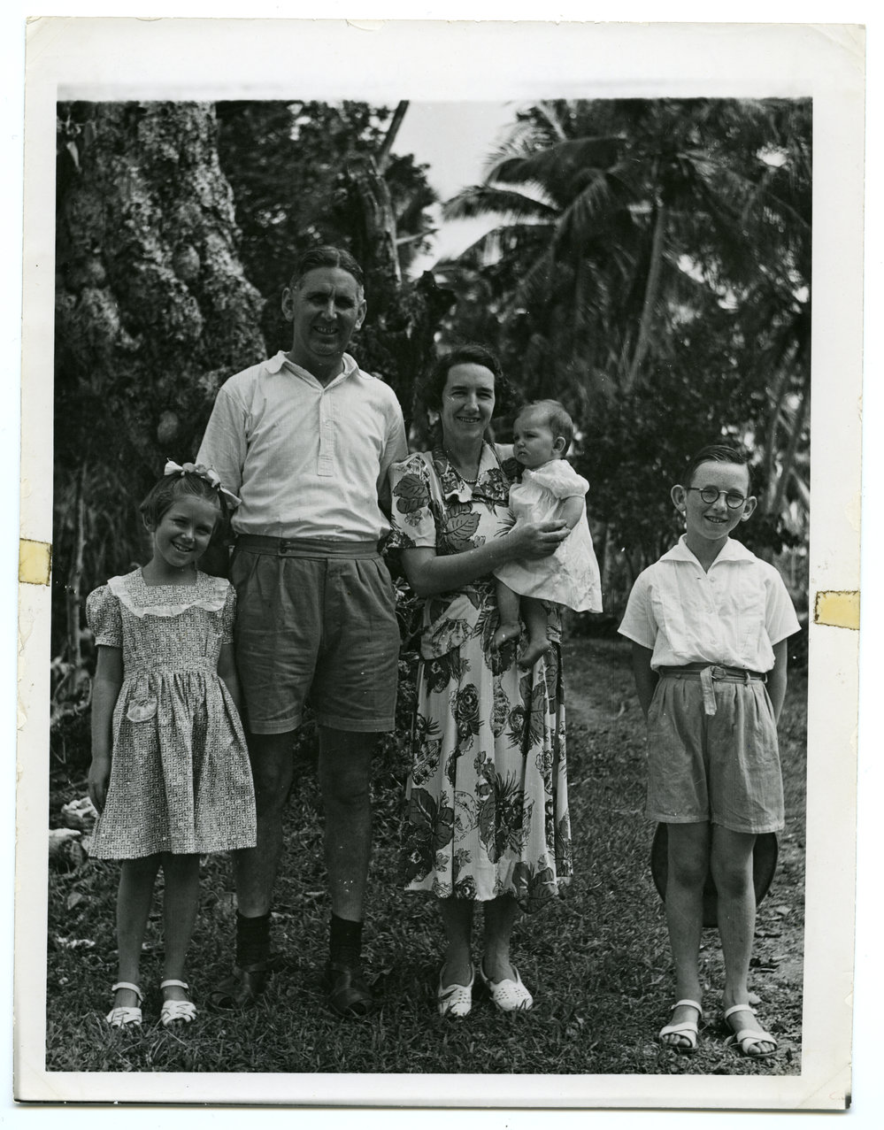 Rev. C. K. and Mrs C. M. Crump and family