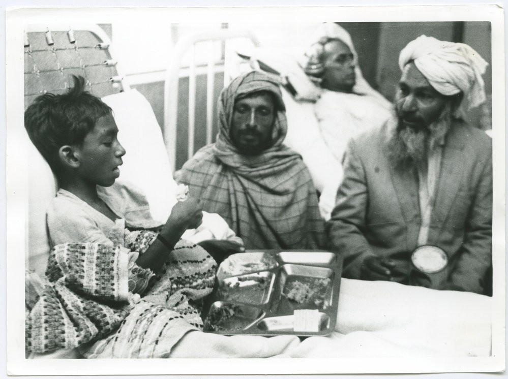 Ramzan eats lunch