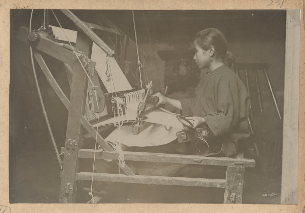 A Chinese Weaver.
