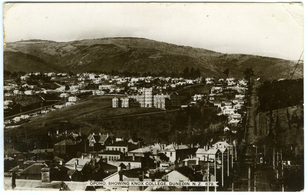Showing Knox College, Opoho, Dunedin