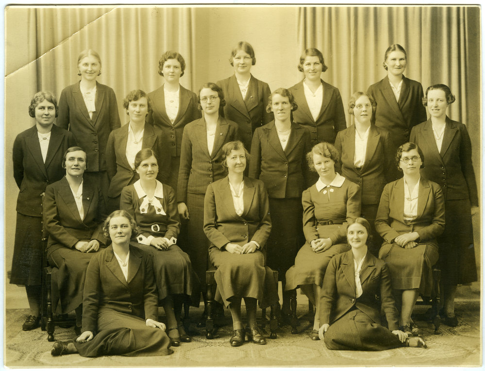 Deaconess College Group - 1937