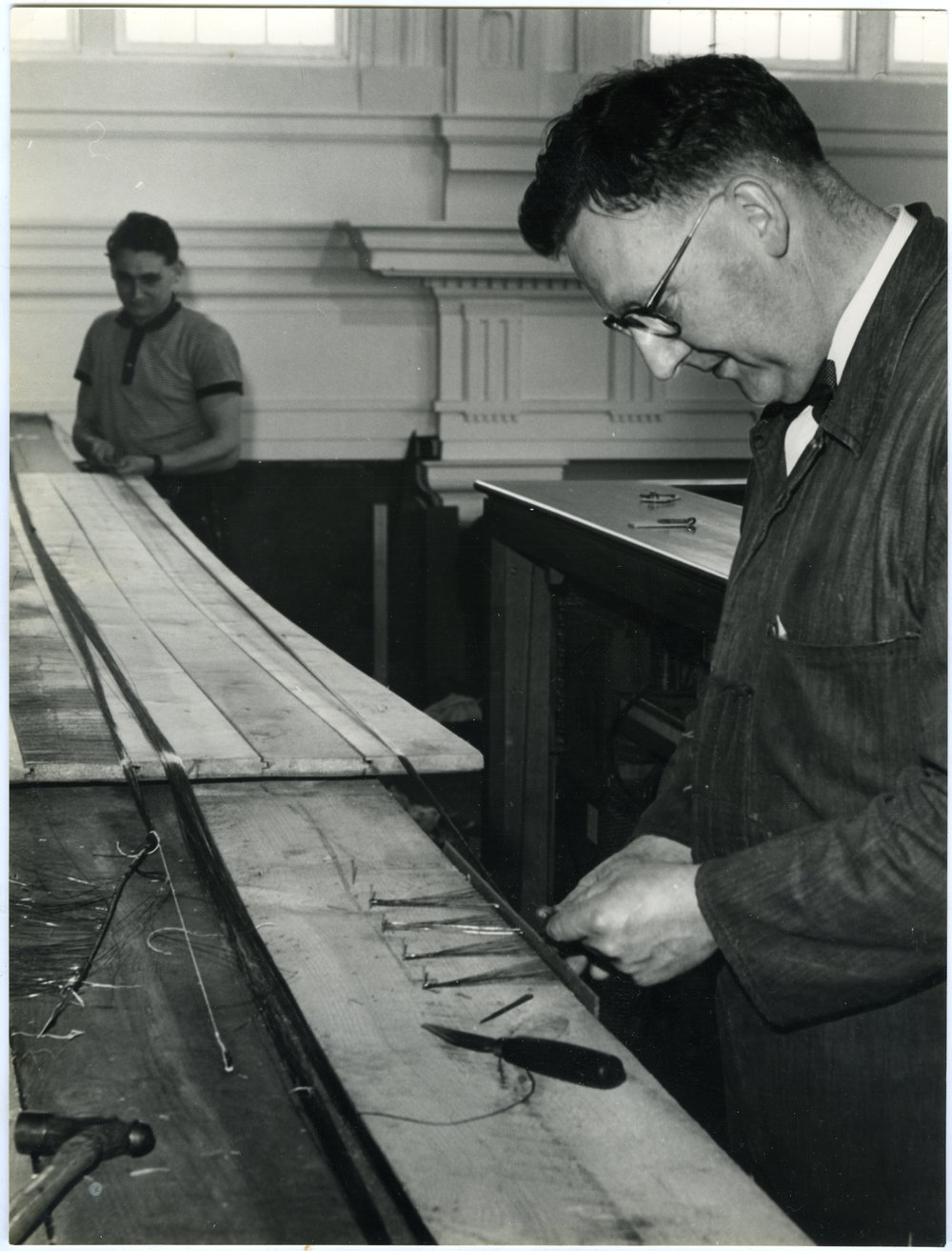 Installation of organ, St. Andrew's, Wellington