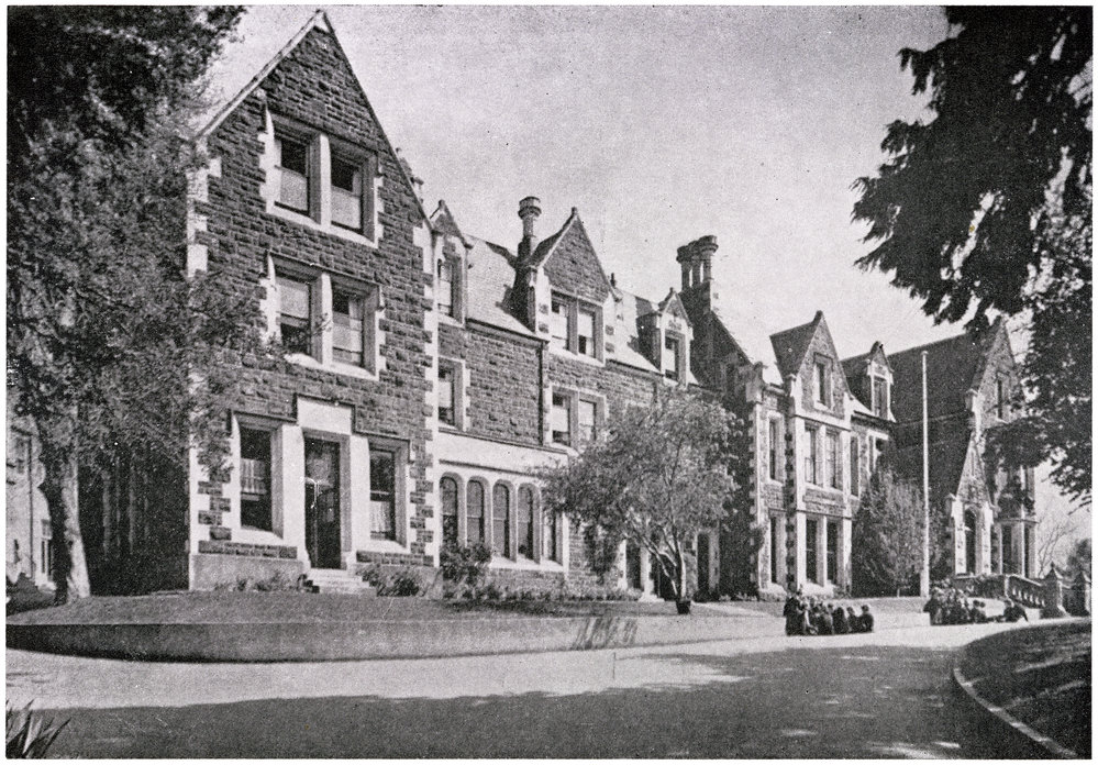 Columba College, exterior view