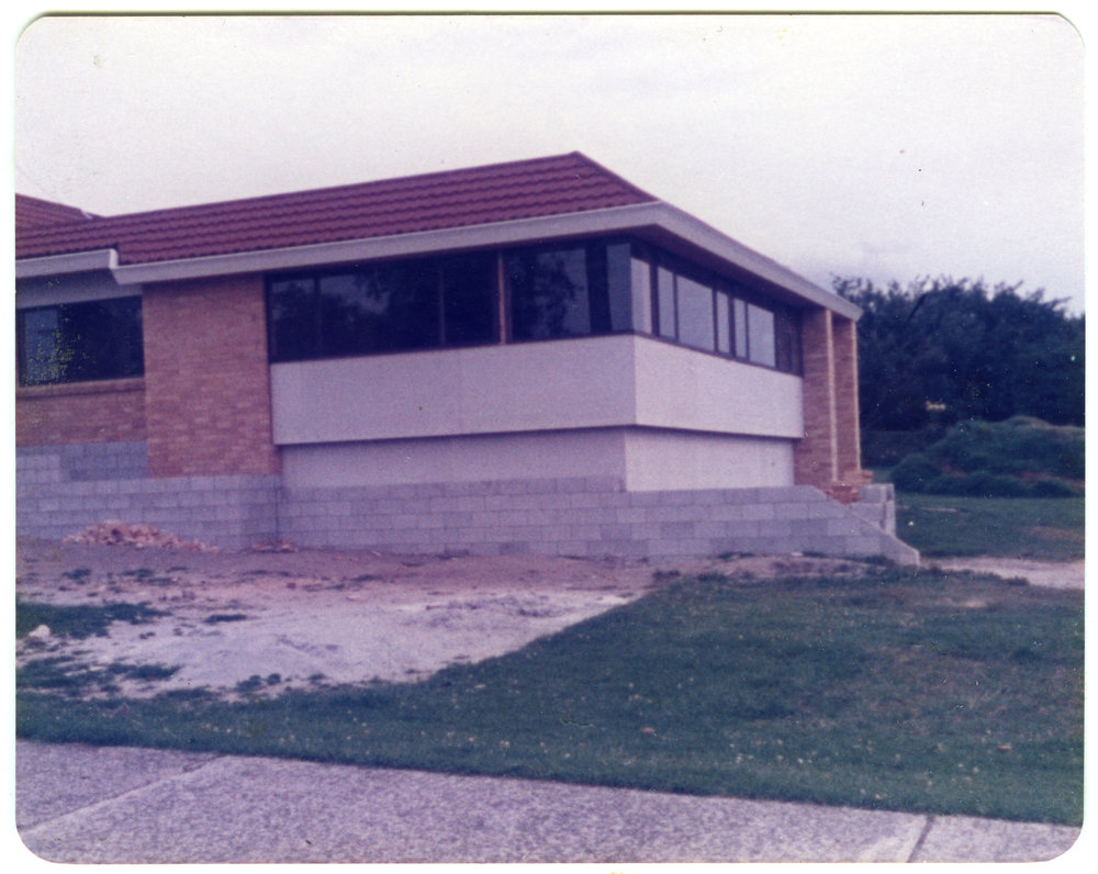 'Taking shape,' Additions to St. Enoch's Church, 1986