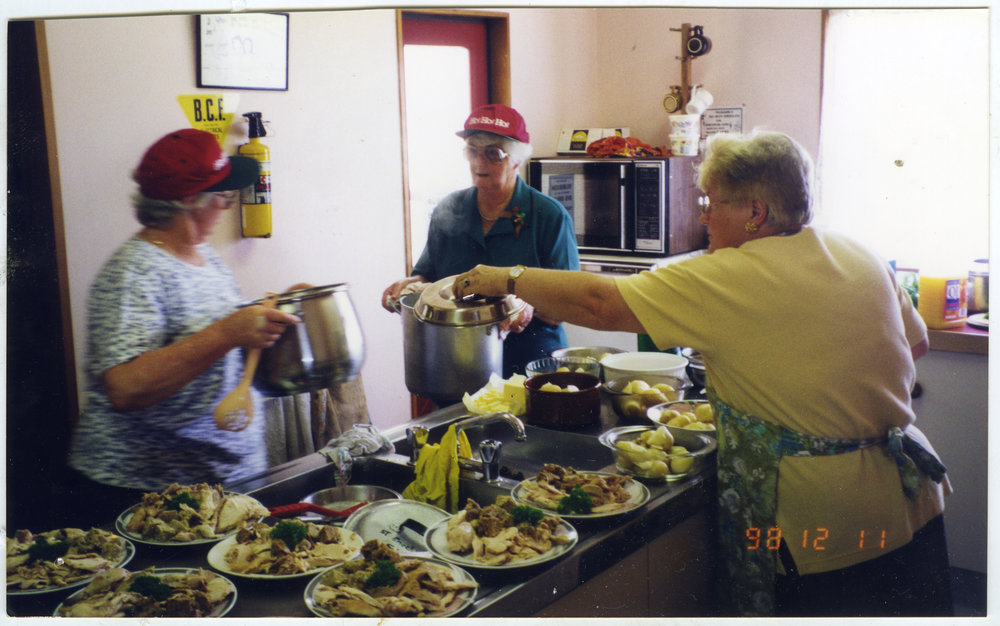 "Friday Lunch, Christmas Feast," St. Enoch's Church, 1998