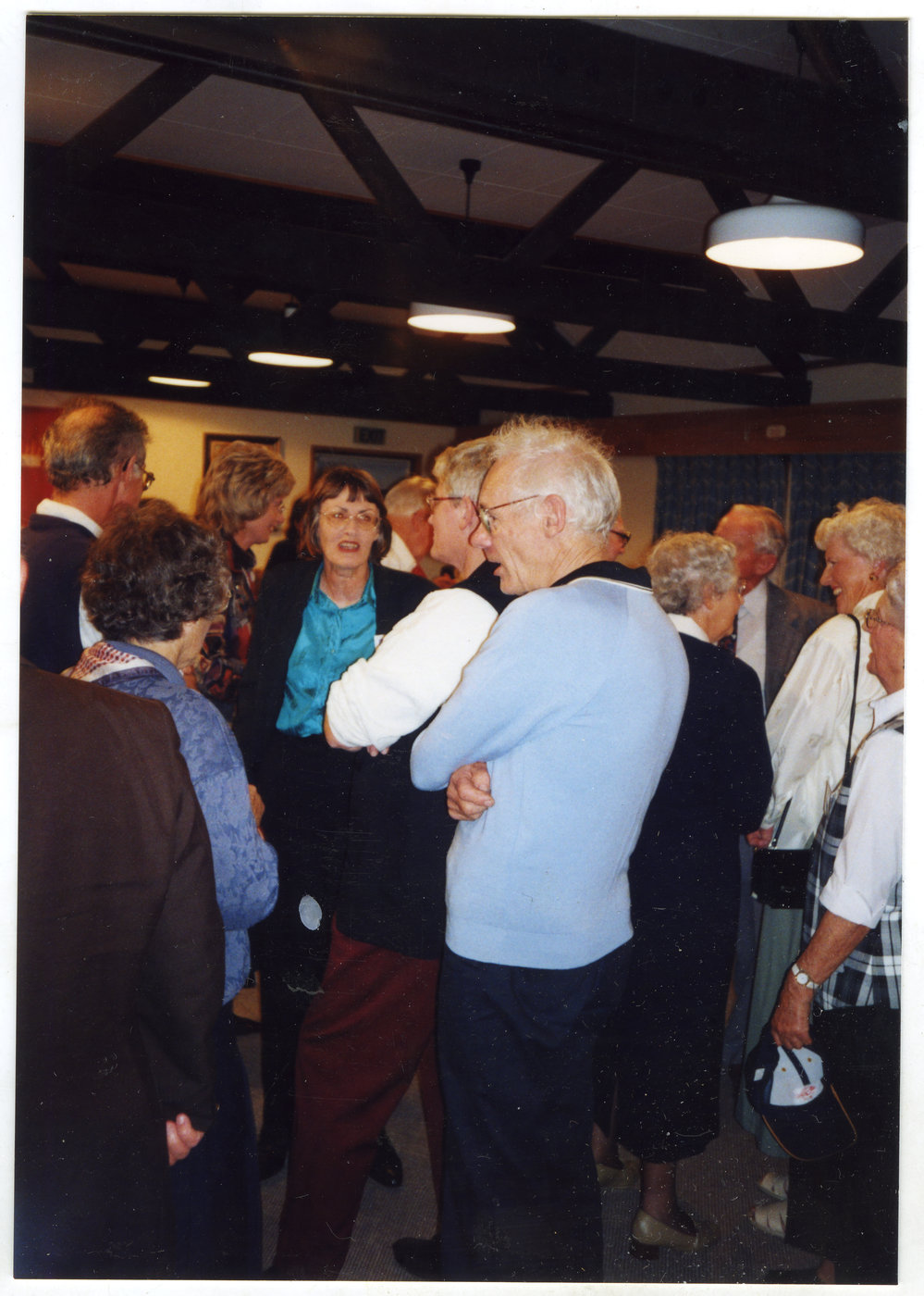 Alan Coram speaking with Margaret Patmore and Ruth Irwin, St. Enoch's Church