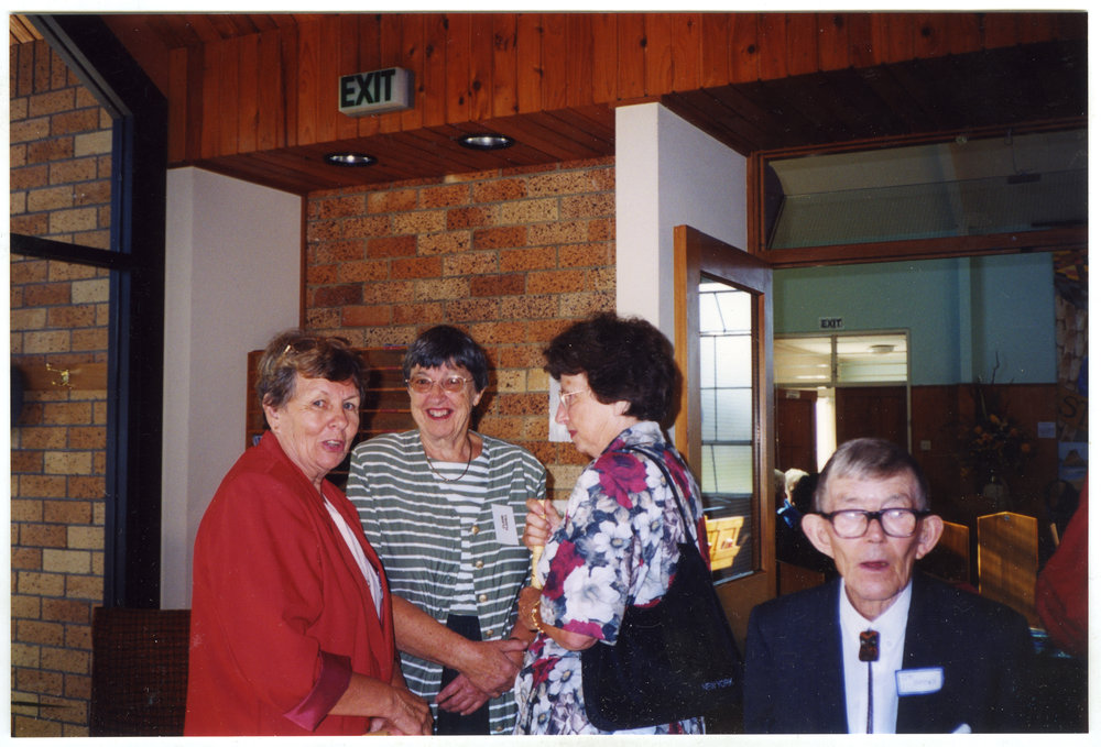 "Time for a chat," St. Enoch's Church