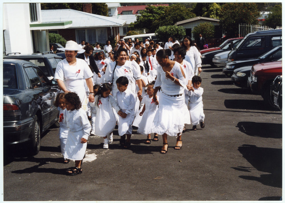 Children line-up for the White Sunday service at Glen Eden Pacific Islanders Church, 2002