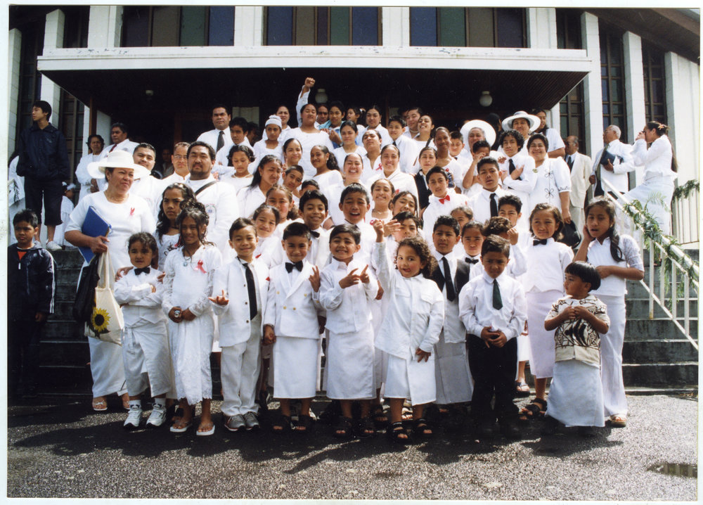 Group portrait of Glen Eden Pacific Islanders Church congregation, White Sunday service, 2002