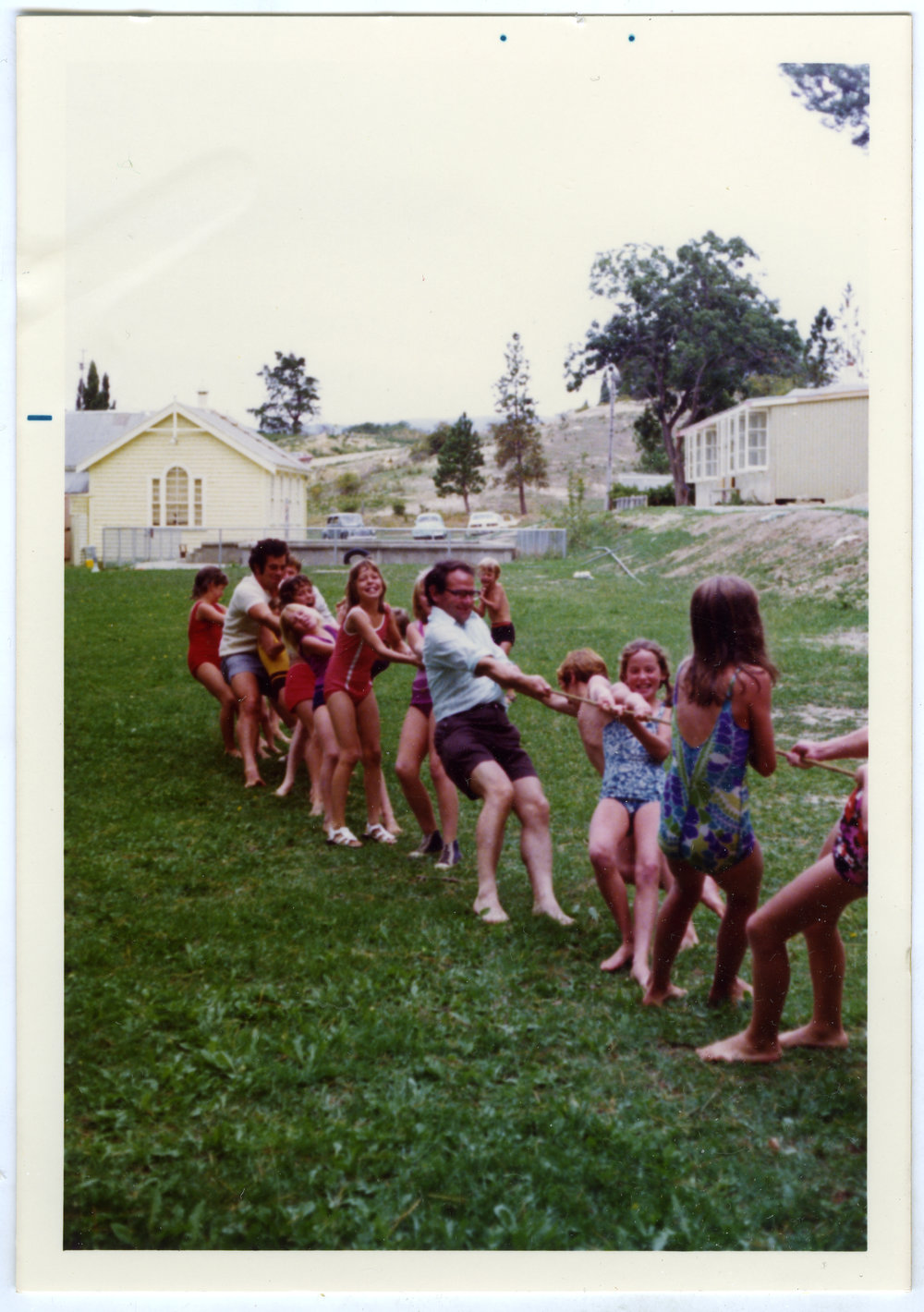 Tug-of-war, Cromwell Church picnic