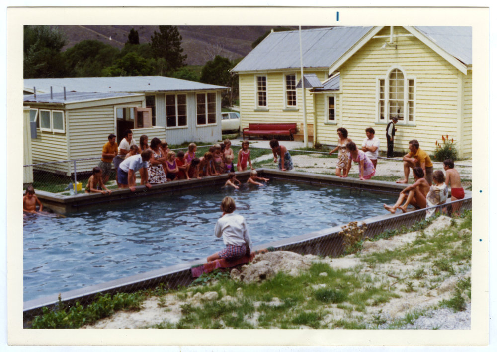 Swimming races, Cromwell Church picnic