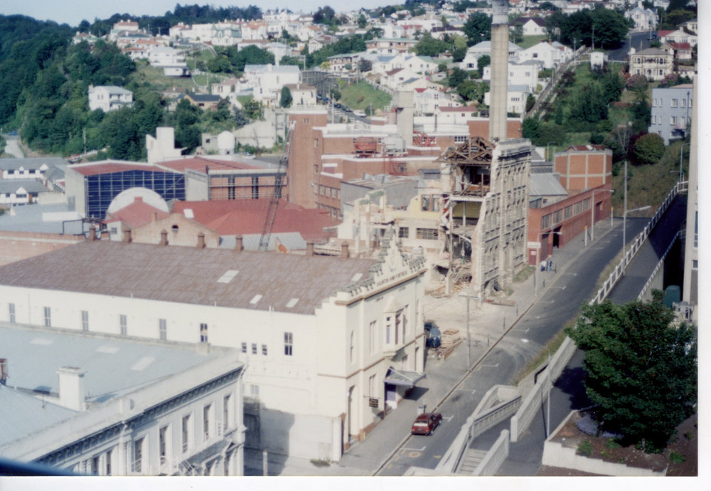 Speights building being demolished.