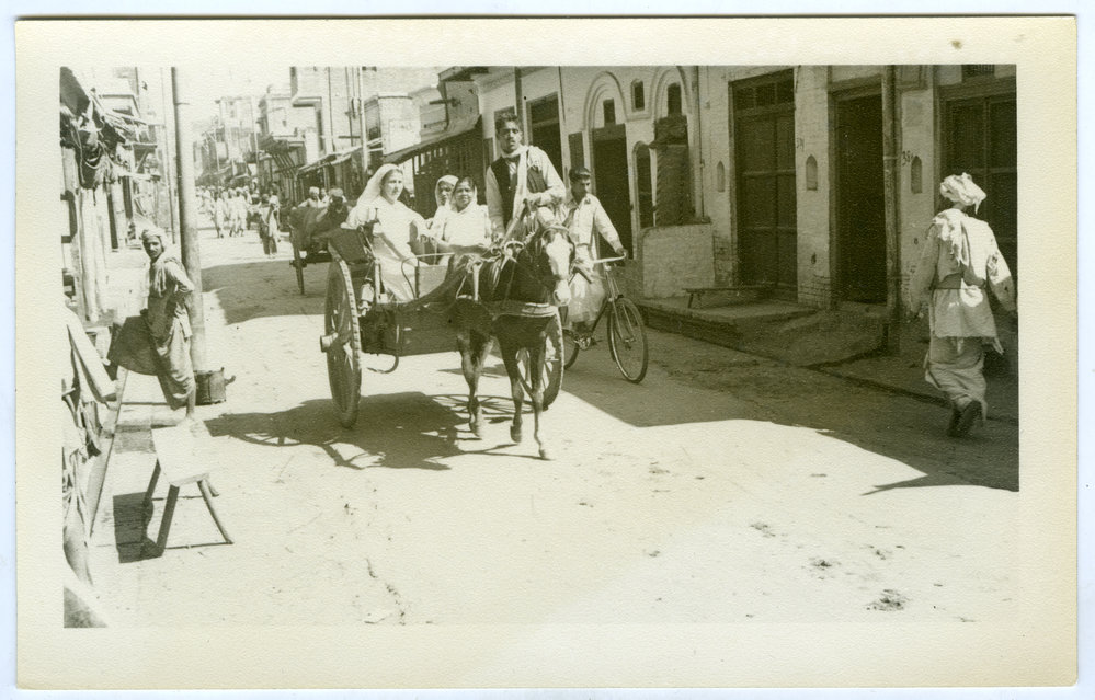 Street scene in an Indian town