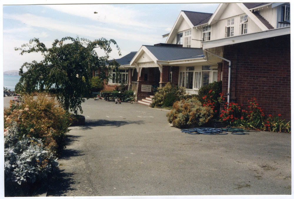 St. Columba's Women's Fellowship visit to Cholmondeley Home, 1998