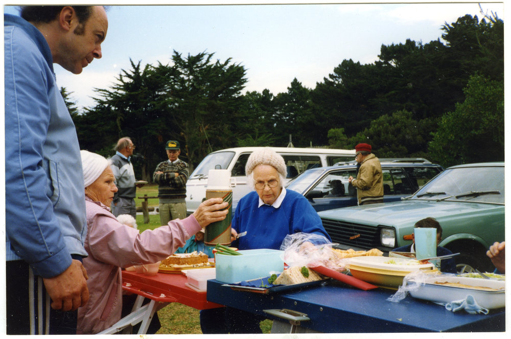 St. Columba parishioners at South Brighton Domain, 1992