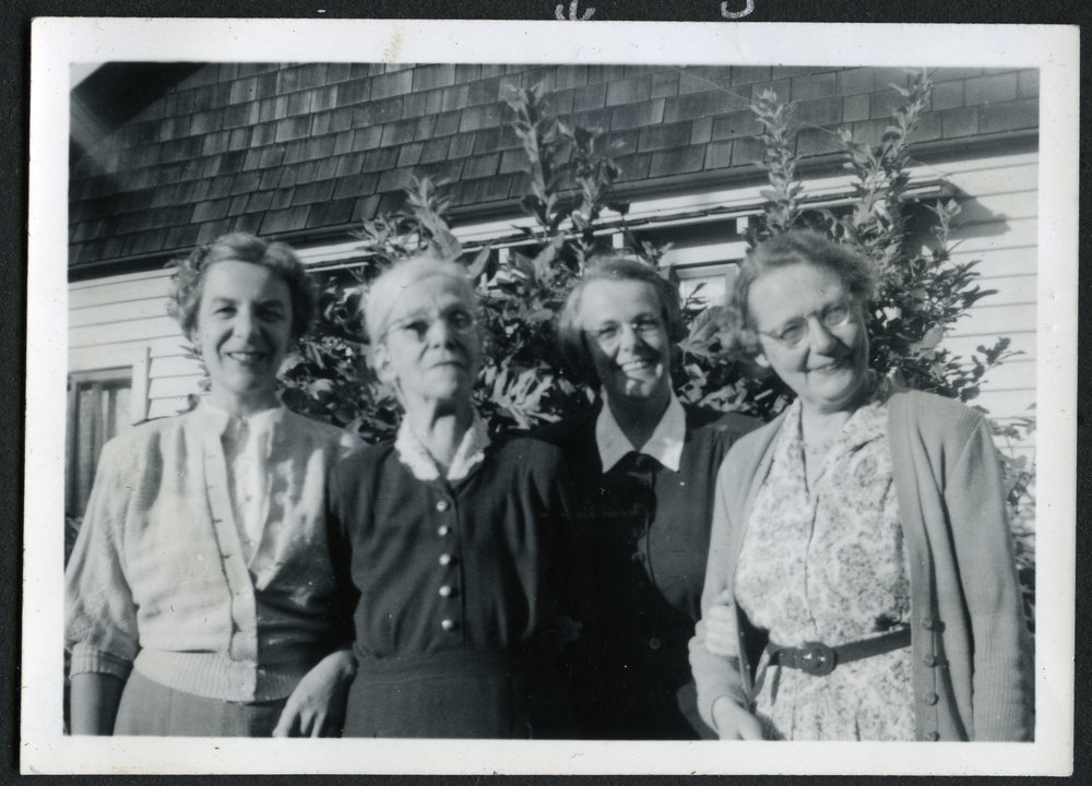 Helen Hercus and Margaret Goss with two unidentified women