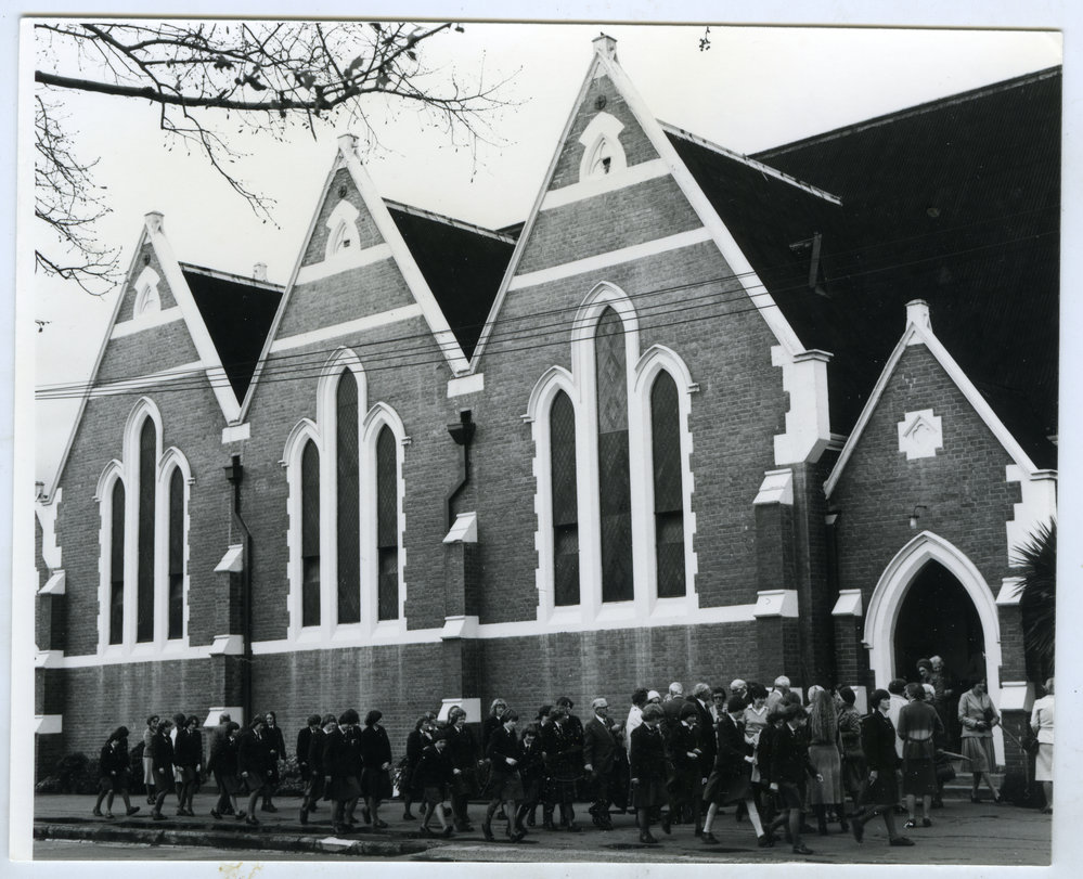 Parishioners standing outside Knox Church, Christchurch