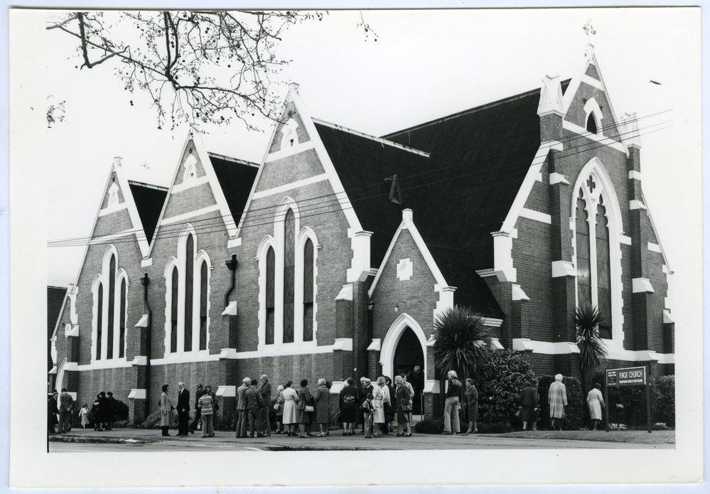 Parishioners leaving Knox Church, Christchurch