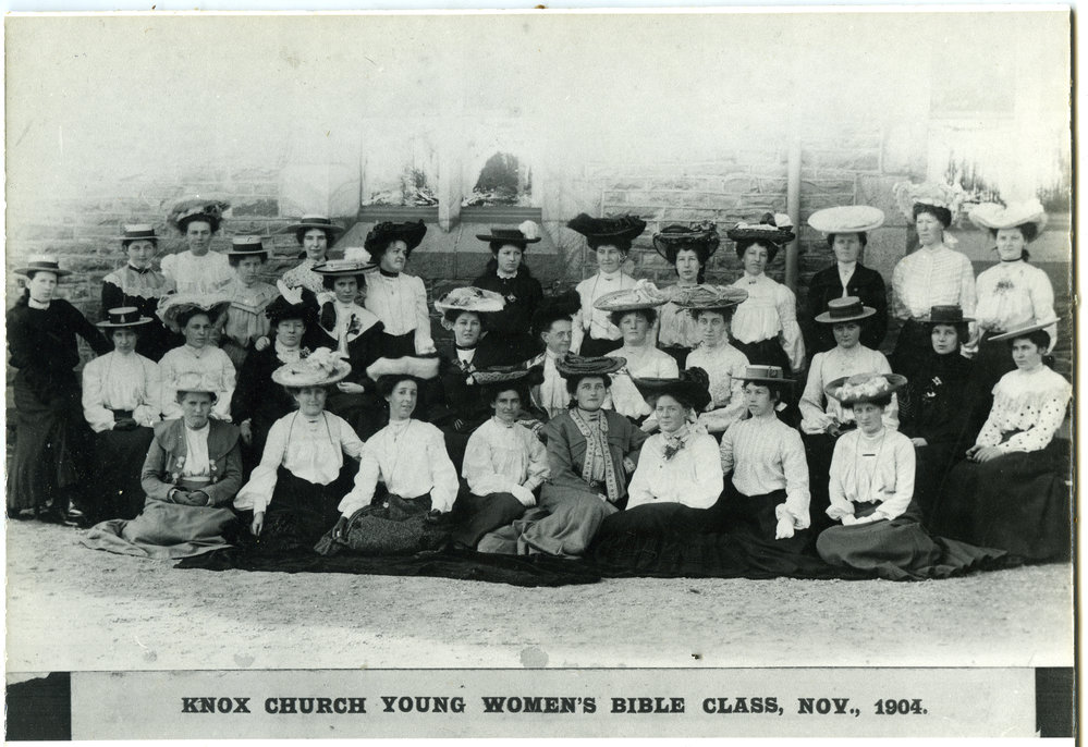 Knox Church Young Women's Bible Class, Christchurch, 1904