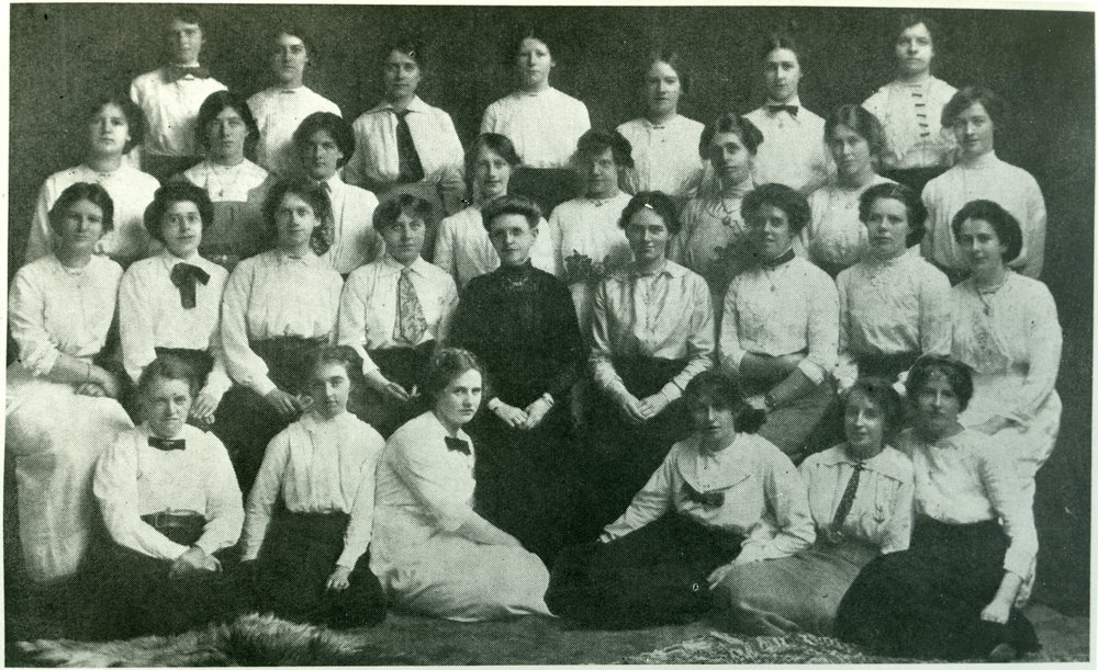 Mrs. Kaye's Bible Class, Knox Church, Christchurch, 1914