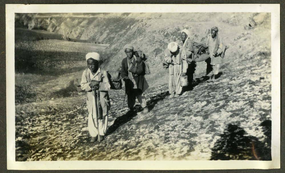 "Coolies on Zogilal Pass (Zoji La Pass)," Kashmir, India