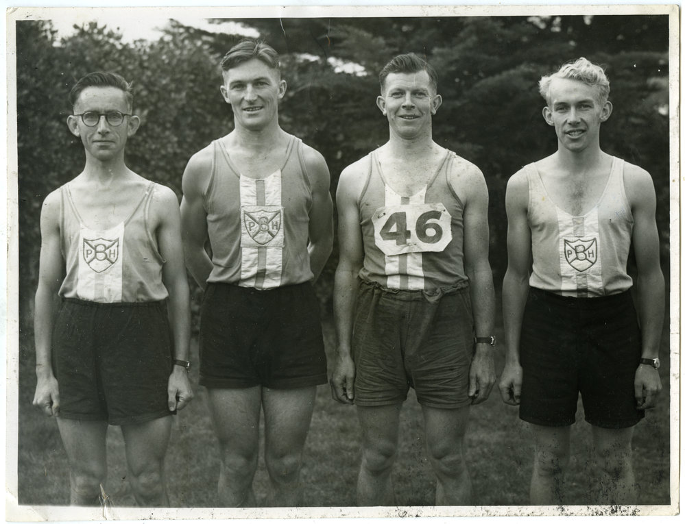 Cass Seelye, Holmes Miller, Norm Jardine and Bruce Purdie of the Presbyterian Harrier Club - Wellington, 1951