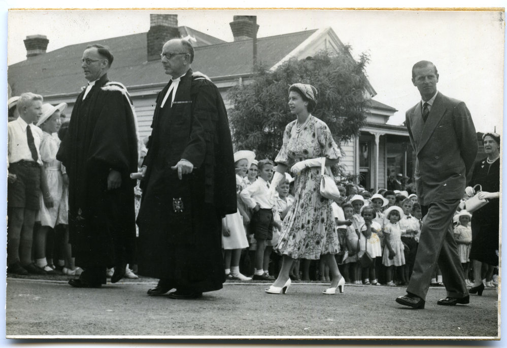 Queen Elizabeth II and Prince Philip in Rotorua