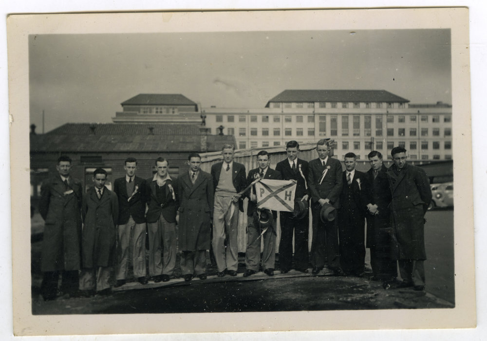 Presbyterian Harrier Club - Wellington, group photograph