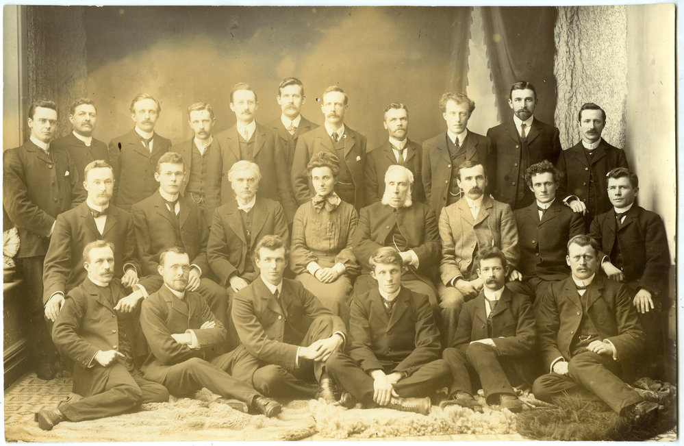 Theology students, 1905