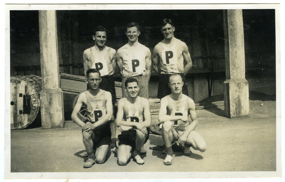 "20 mile team, 1948" Presbyterian Harrier Club - Wellington