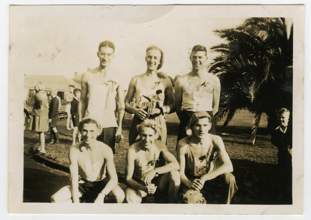 "Wellington team," St. Andrew's Trophy Race, Auckland, 1949