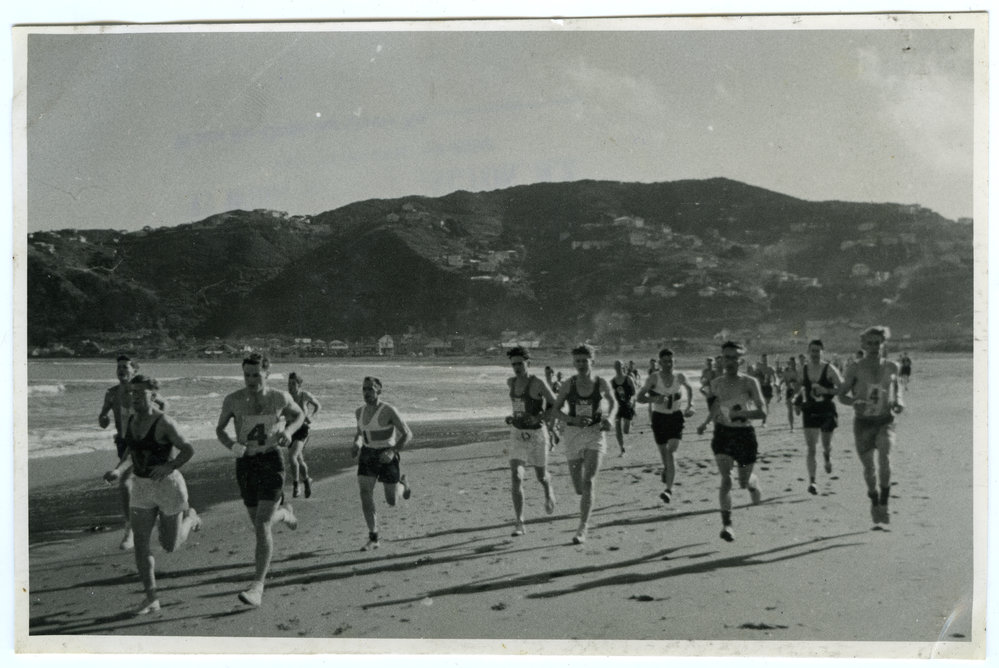 "Vosseler Shield; Seniors en route, round beach, 1950," Presbyterian Harrier Club - Wellington