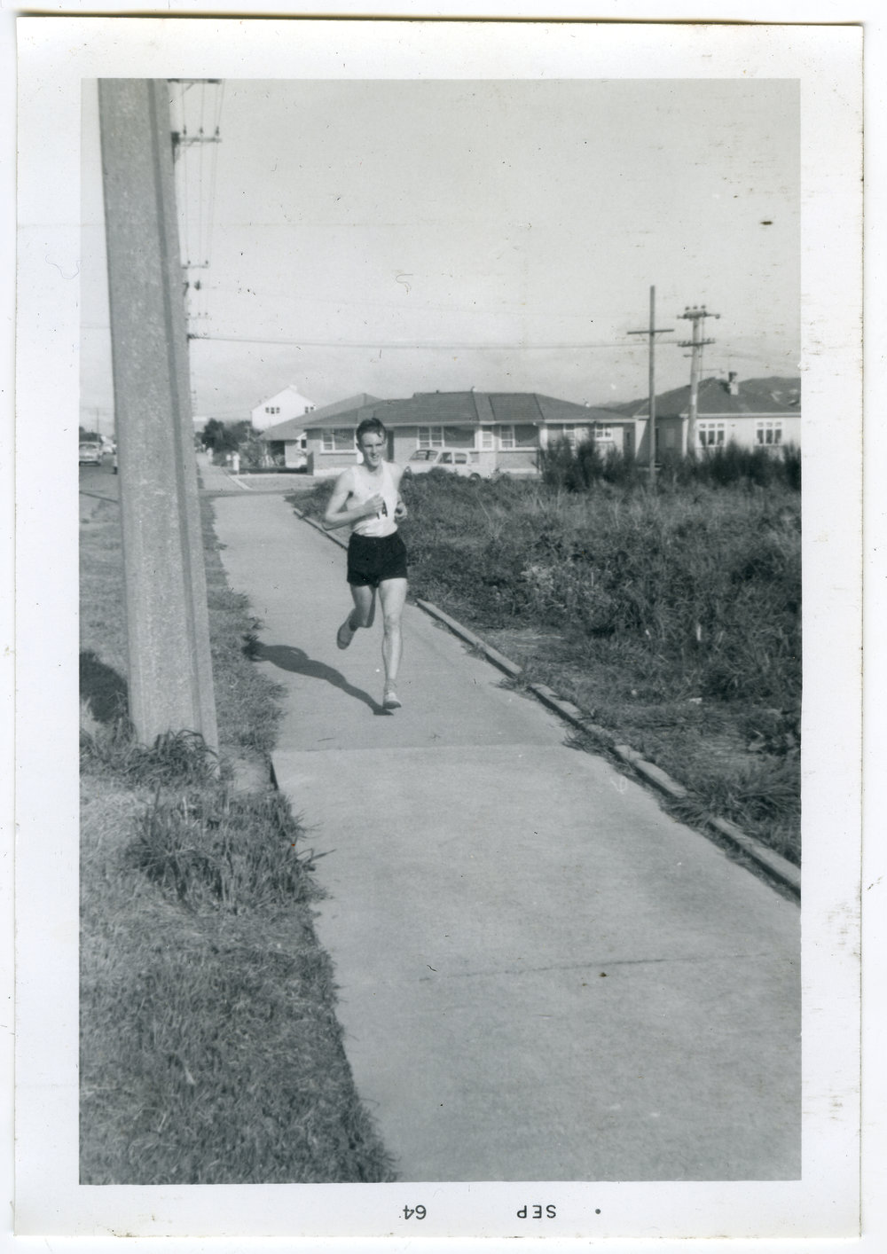 "Lyn Jones all alone approaching Taita," Masterton Relay, 1964, Presbyterian Harrier Club - Wellington