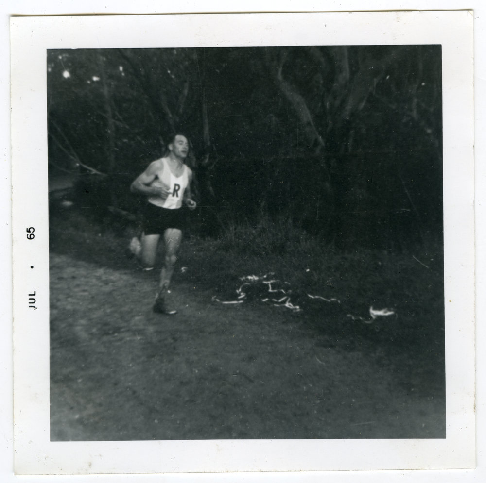 "Norm Gosling sticking to the trail," Senior Vosseller race, Wellington, 1965, Presbyterian Harrier Club - Wellington