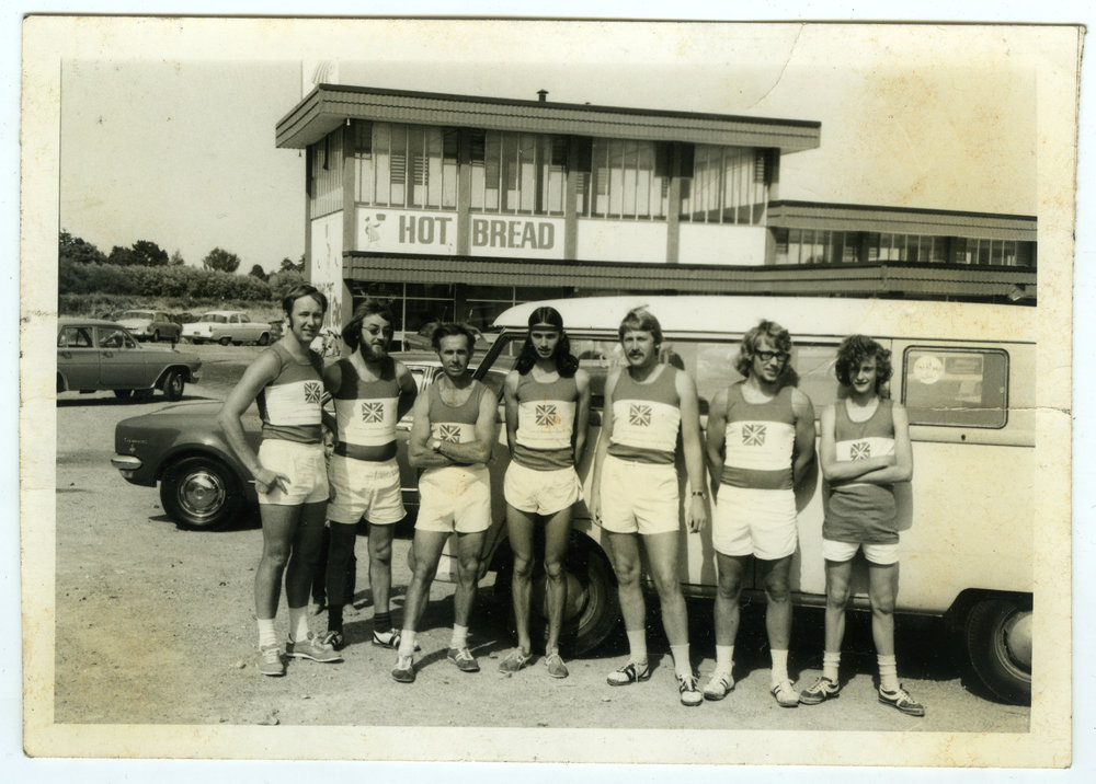 Group of unidentified harriers, c. 1972