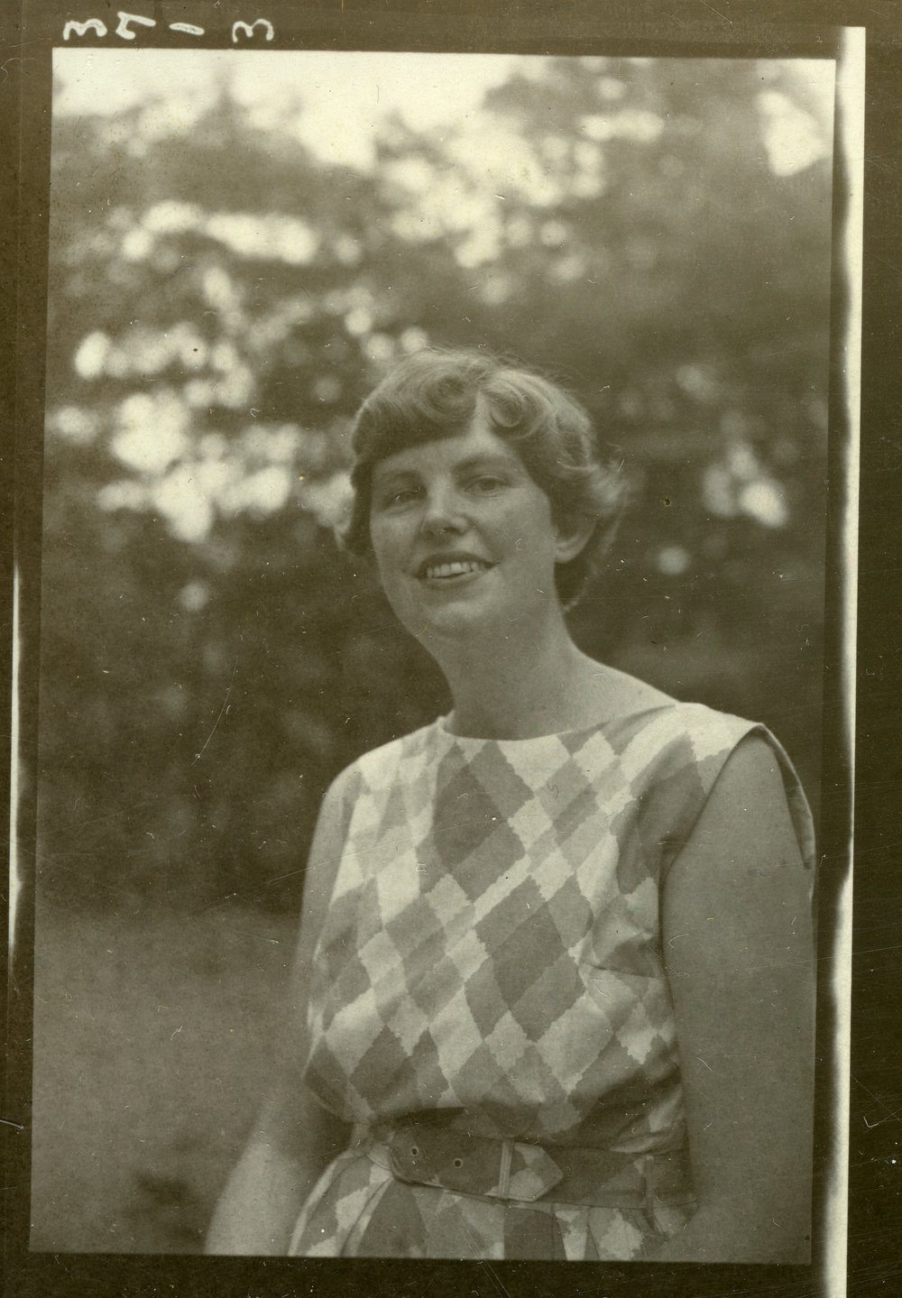 Miss Lois M. Usmar