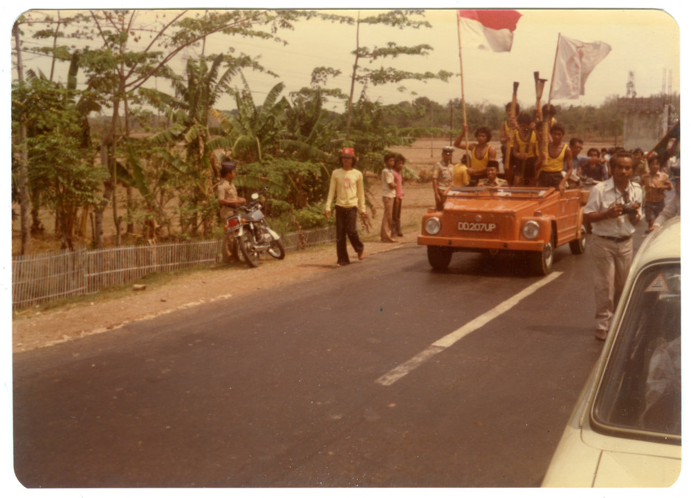Torch Bearers Set Out for Ujung Pandang