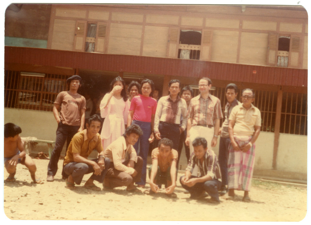 Group Outside Restaurant Near Camba