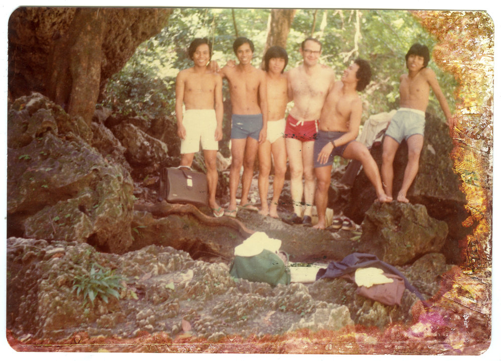 Student Group Before Bathing at Bantimurung