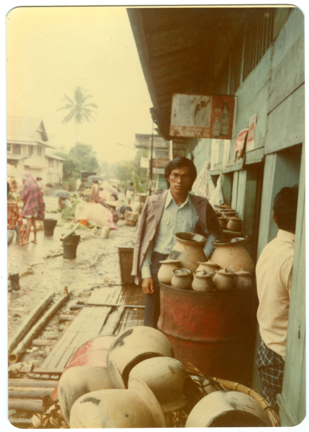 Johanes Rante Banu at the "belanga" Stall at the Rantepao Market