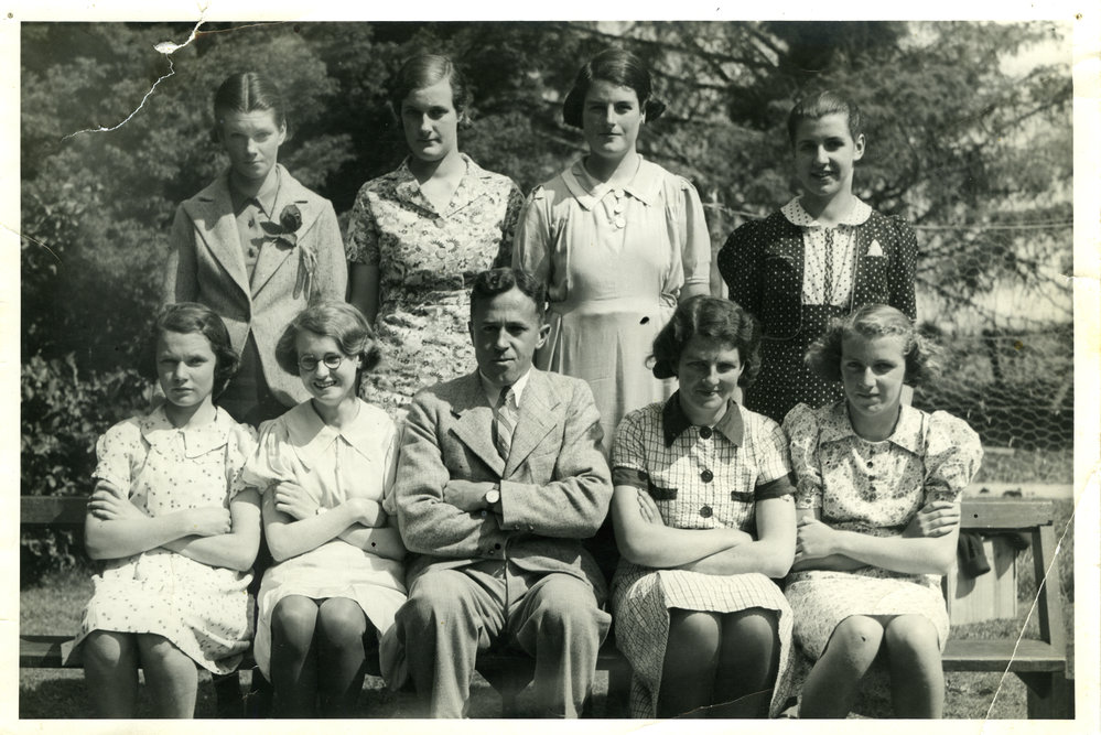Unknown Girl's Group, St.Columba, Fairlie.