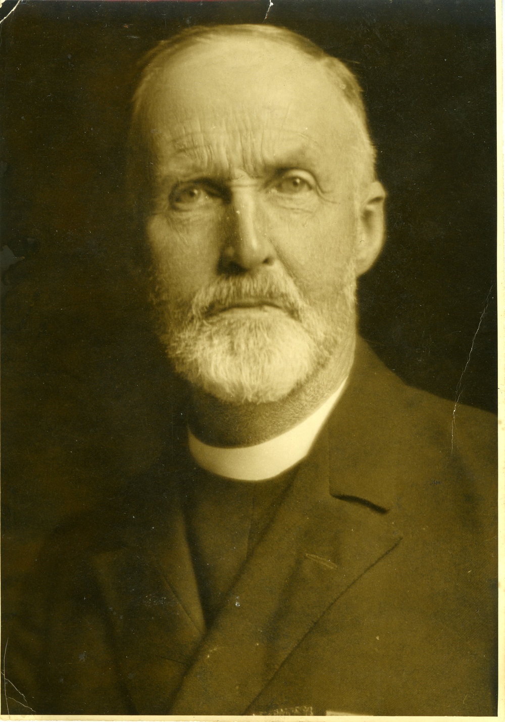 Rev.W.Shirer.